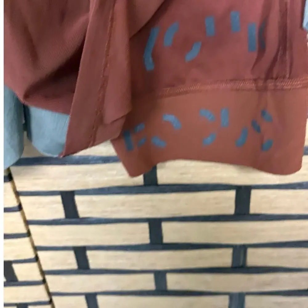 Lululemon‎ Burnt Orange And Tan Shorts Men Size Medium
